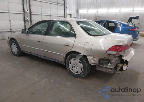 2001 Honda Accord 3.0 Lx из США, поврежденный, VIN 1HGCG16421A086644